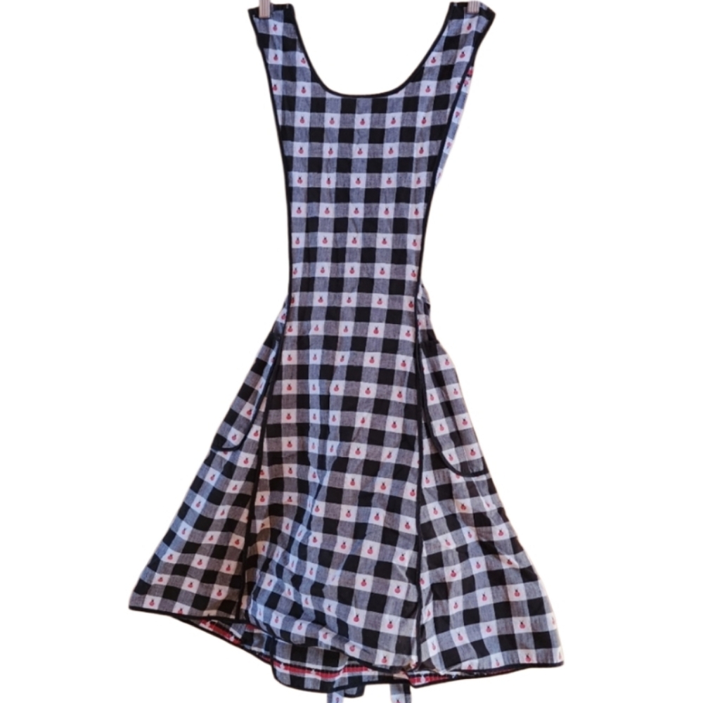 EUC VTG pinafore ladybug apron